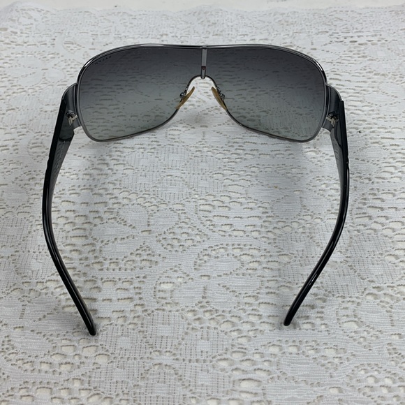 Ralph Lauren Sunglasses Dark with silver trim Designer Logo Stamped Nose Pads - Picture 6 of 16